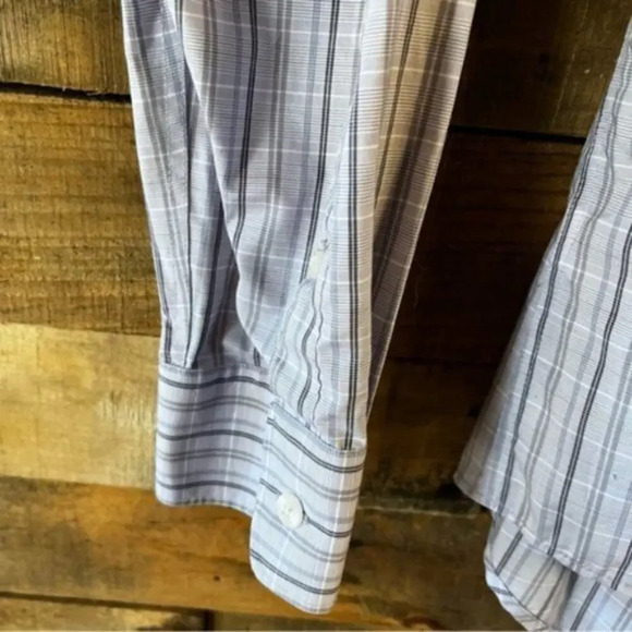 Perry Ellis Lavender Plaid Button Down Size Medium - Picture 6 of 10